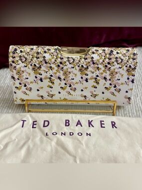 Ted Baker London Rezza Large Blurred Floral Leather Wallet Clutch